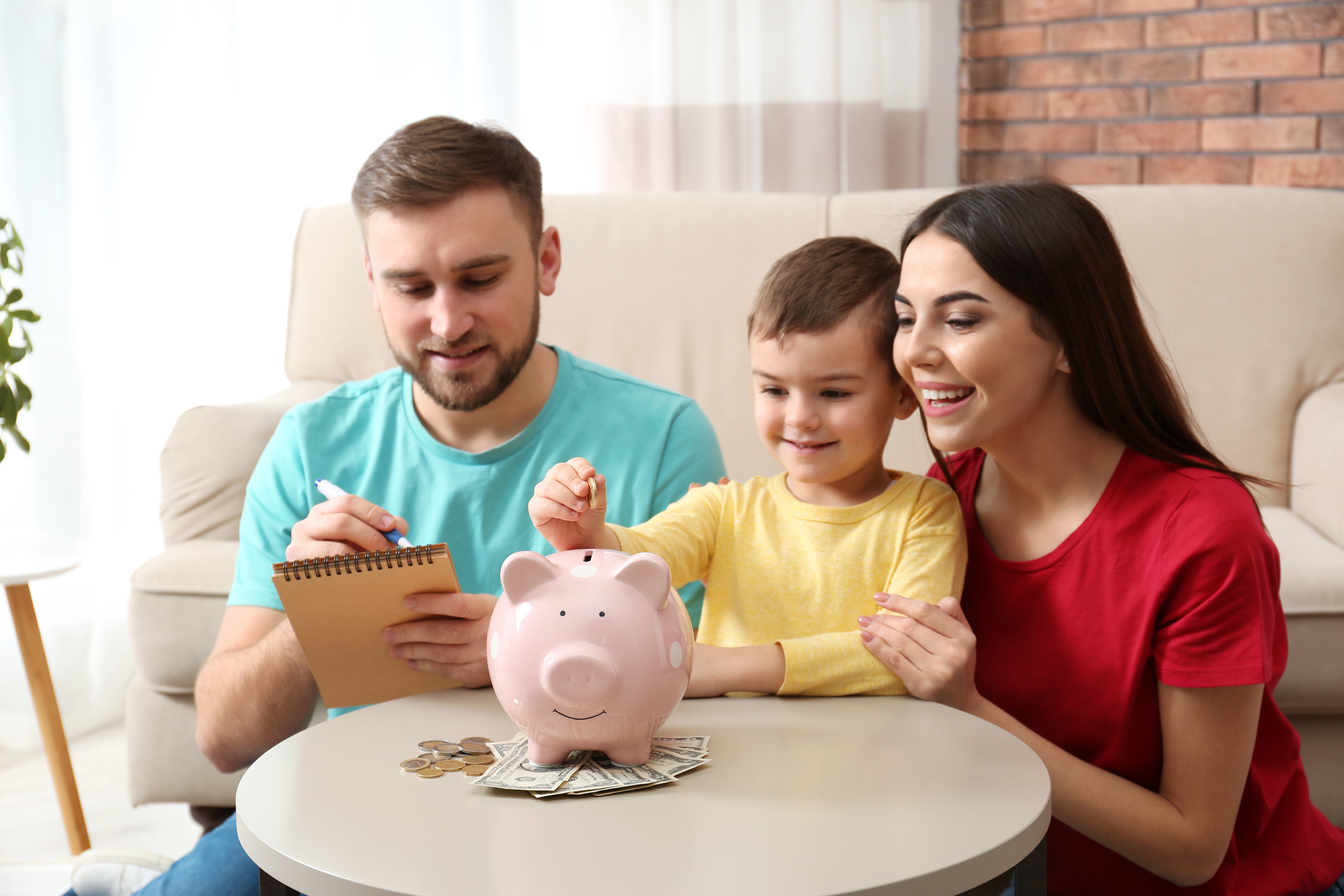 Start 2025 Right: Easy Ways to Send Money & Support Your Family with Ease